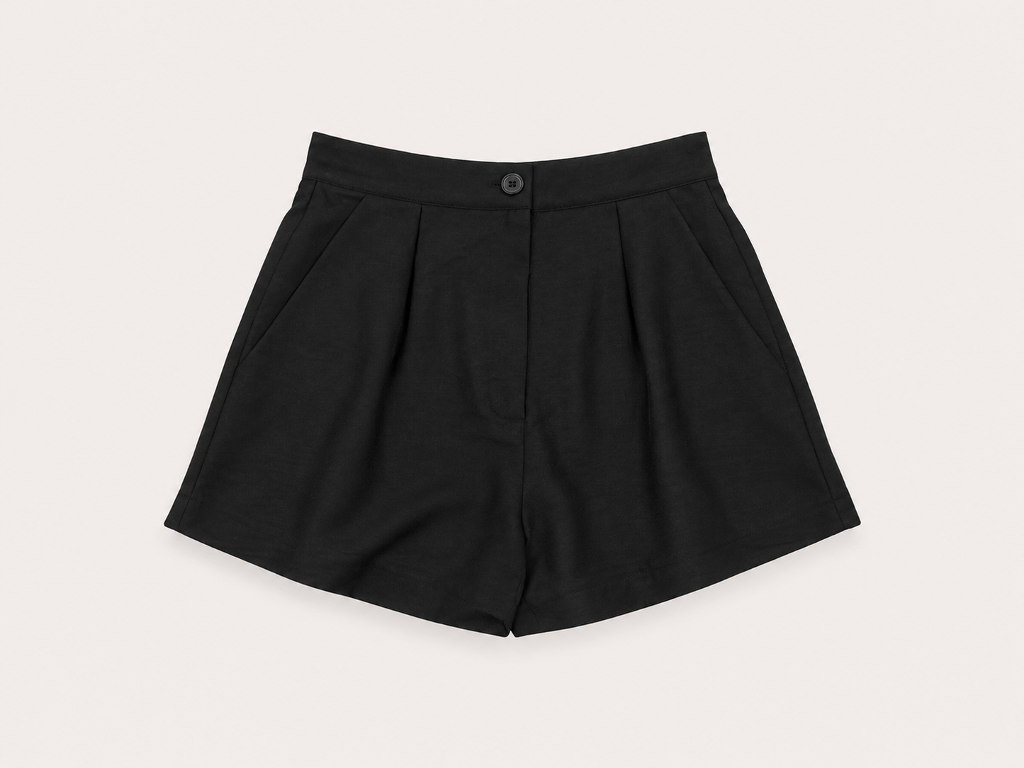Pleated Sculpted Short